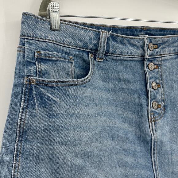 Old Navy Y2K Button Fly Denim Mini Skirt Sz 18 Raw Hem Festival Western Indie - Picture 3 of 9